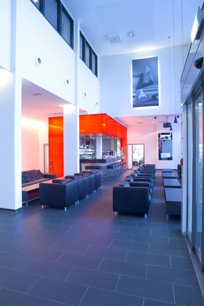 Novina Hotel Herzogenaurach Herzo-Base Dış mekan fotoğraf